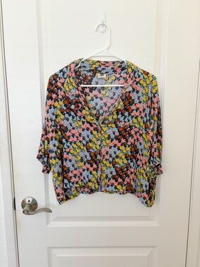 Lucy & Yak Button Down Short Sleeve Top